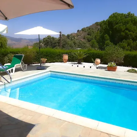 - 2 Bedroom With Pool, Sleeps 6 بيت للعطل