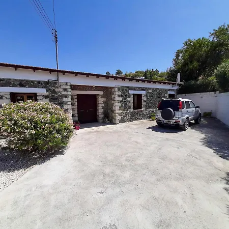 - 2 Bedroom With Pool, Sleeps 6 Feriehus *
