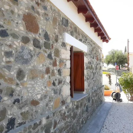 Feriehus - 2 Bedroom With Pool, Sleeps 6 Kellaki