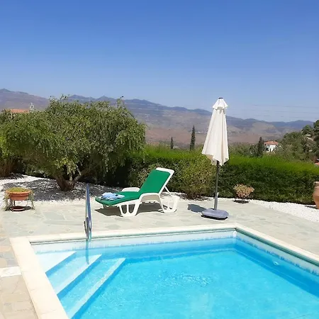 Feriehus - 2 Bedroom With Pool, Sleeps 6 *