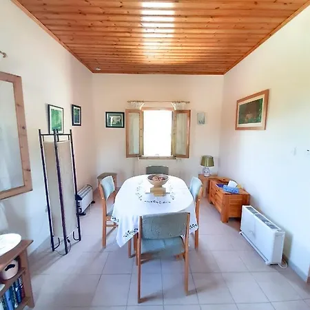 Feriehus - 2 Bedroom With Pool, Sleeps 6 Kellaki